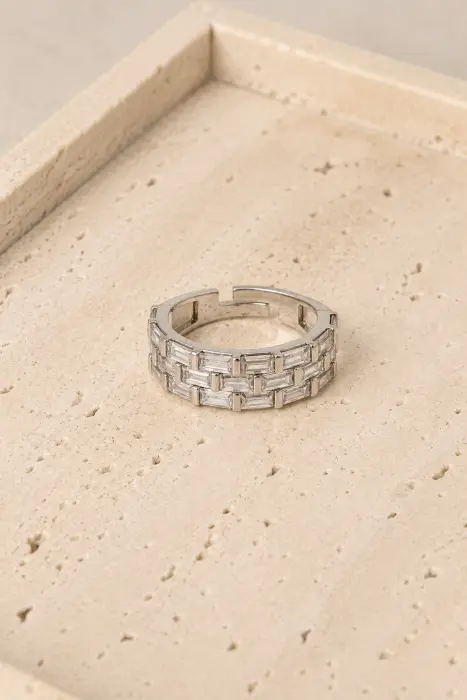 Anillo baguette cristales