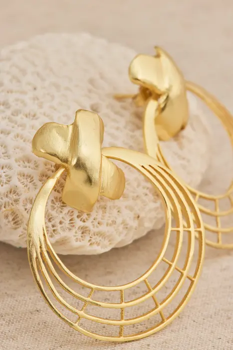 Pendiente aro labrado