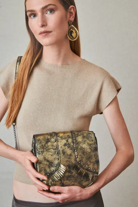 Bolso Metalizado Flecos