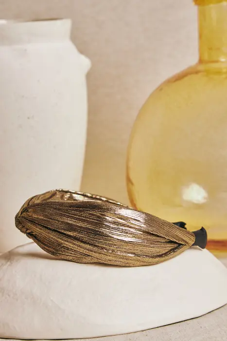 Diadema metalizada