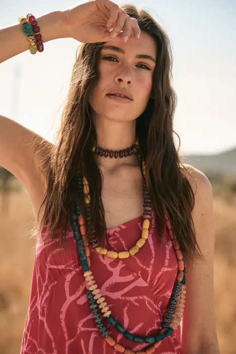 Collar largo combinado resina mate