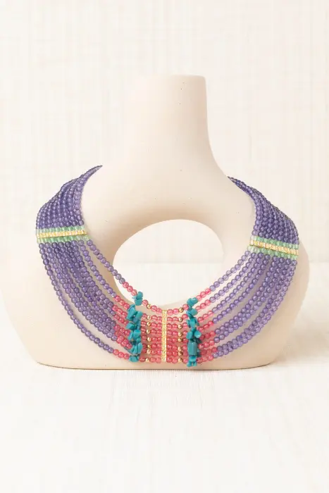 Collar corto resina y piedras naturales