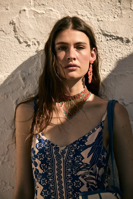 Choker cordón boho pico flecos