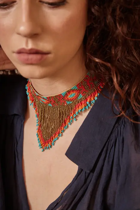 Choker cordón boho pico flecos