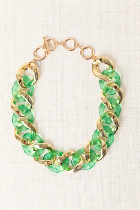 Collar corto eslabones combinado resina