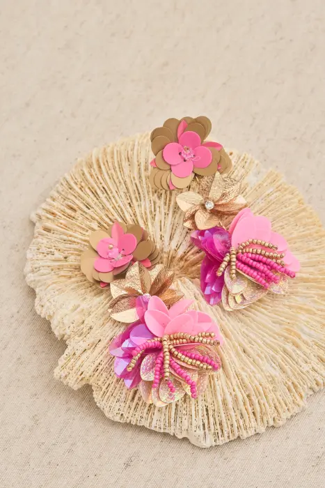 Pendiente flores pailletes