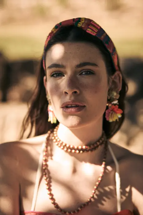 Pendiente flores pailletes