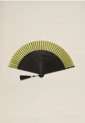 Abanico madera negra y papel