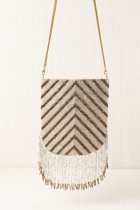 Bolso vestir flecos