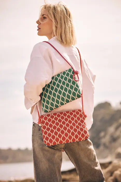 Bolso bandolera punto bicolor