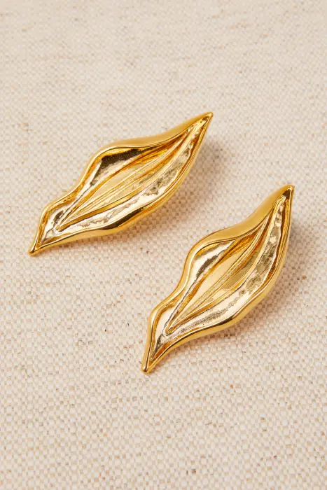 Pendientes abanico y hoja ondulada