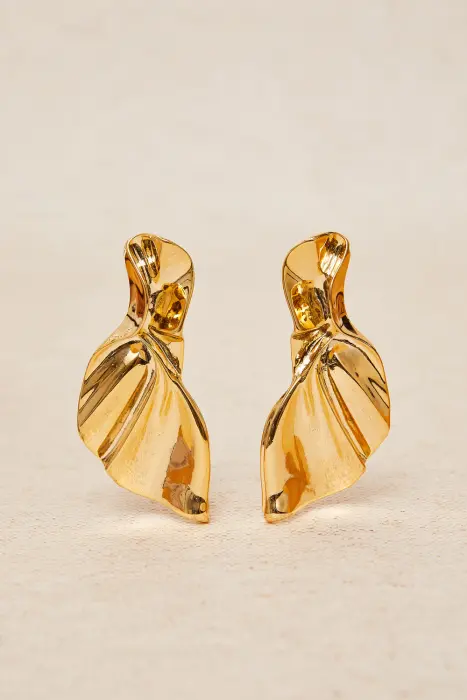 Pendientes abanico y hoja ondulada