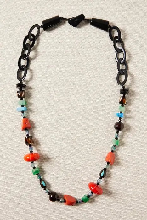 Collar largo piezas resina