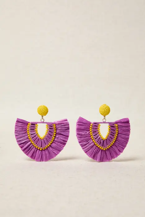 Pendiente abanico rafia