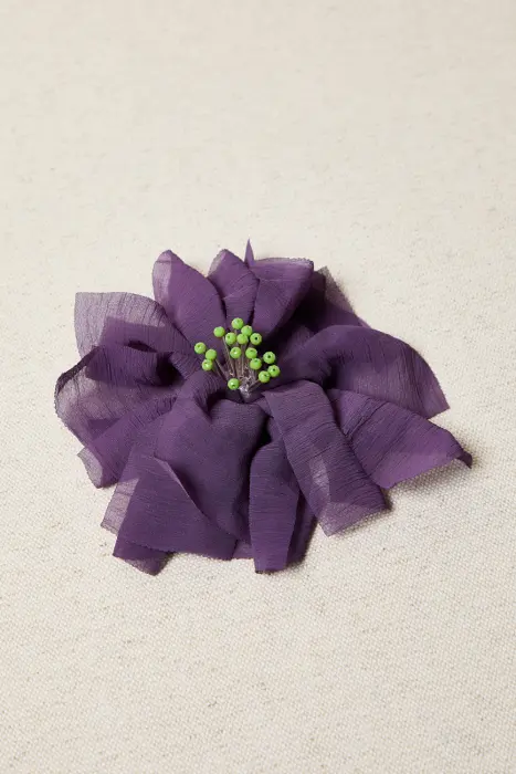 Broche flor gasa