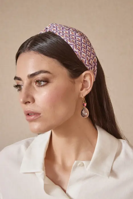 Diadema estampado geométrico