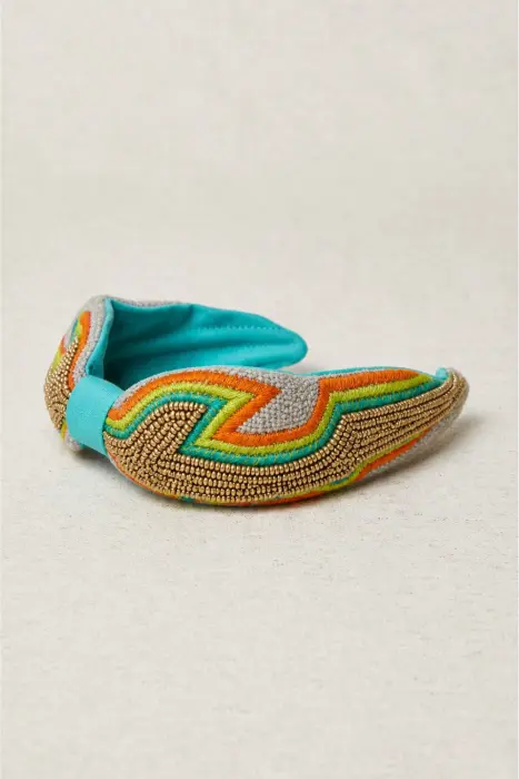 Diadema bordada tribal