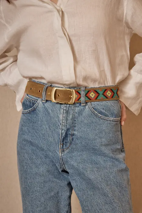 Cinturon piel bordado