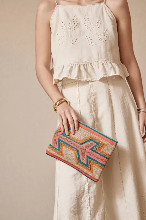 Bolso Cartera Bordado Flecha