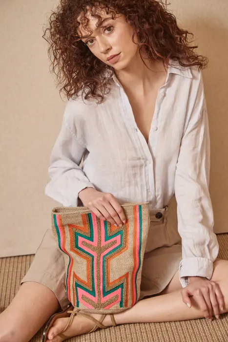 Bolso Saca Bordado Flecha