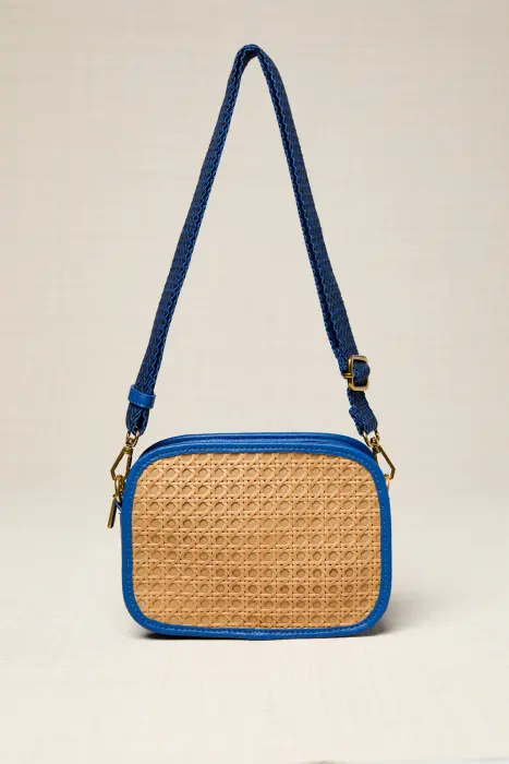 Bolso bandolera ratán