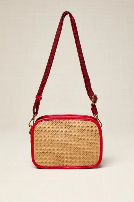 Bolso bandolera ratán