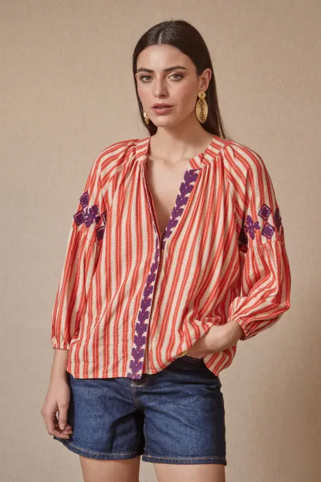 Blusa Rayas Bordada