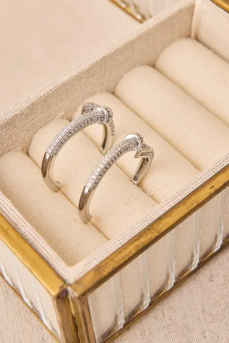 Pendiente Aro con Brillo