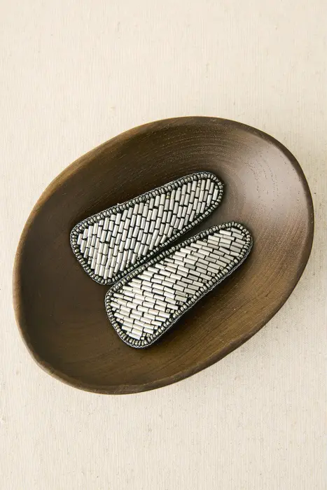 Horquillas Bordadas en Resina
