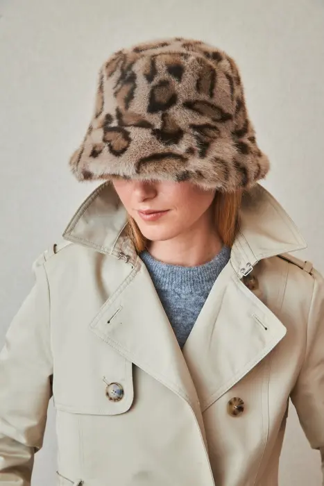 Gorro y Cuello Pelo Animal Print