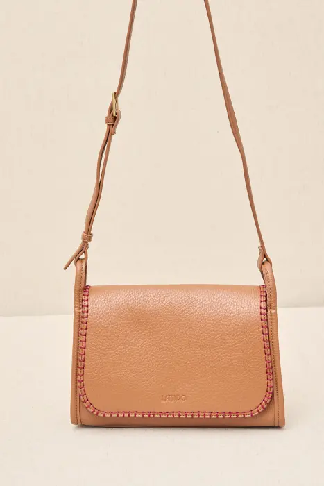 Bolso Gran Solapa Ribete Croché