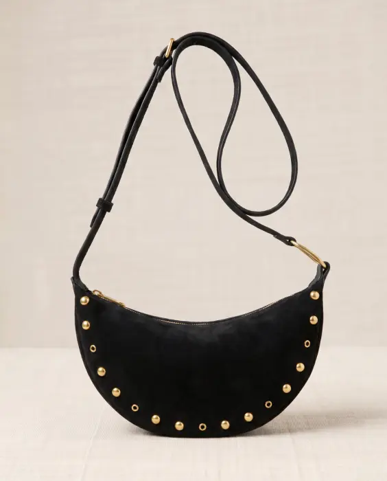 Bolso Media Luna con Tachuelas