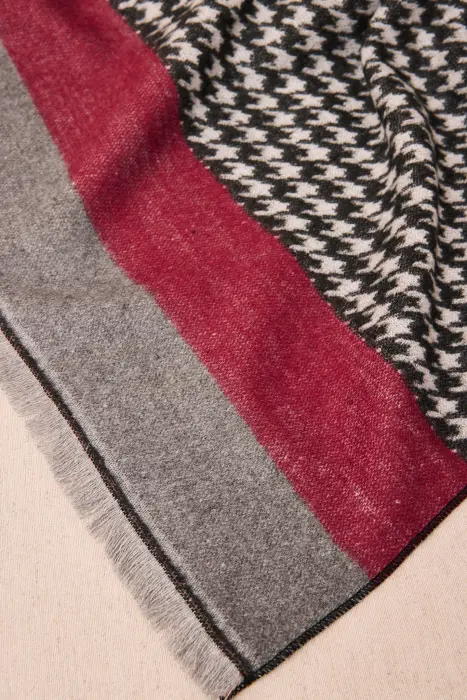 Poncho con Estampado Pata de Gallo