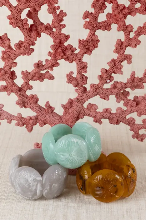 Pulsera Maxi Resina Tallada