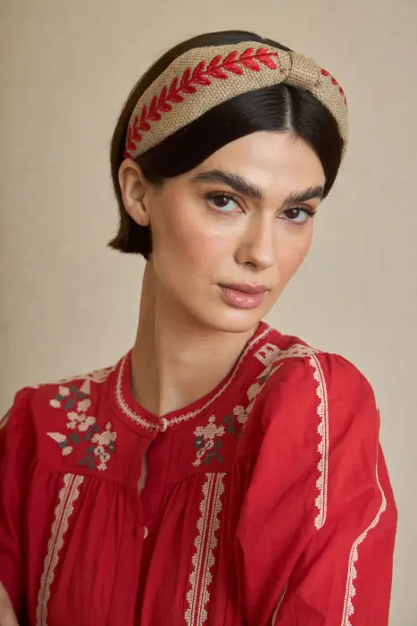 Diadema Bordada Hojas