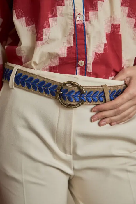 Cinturón Bordado Hojas