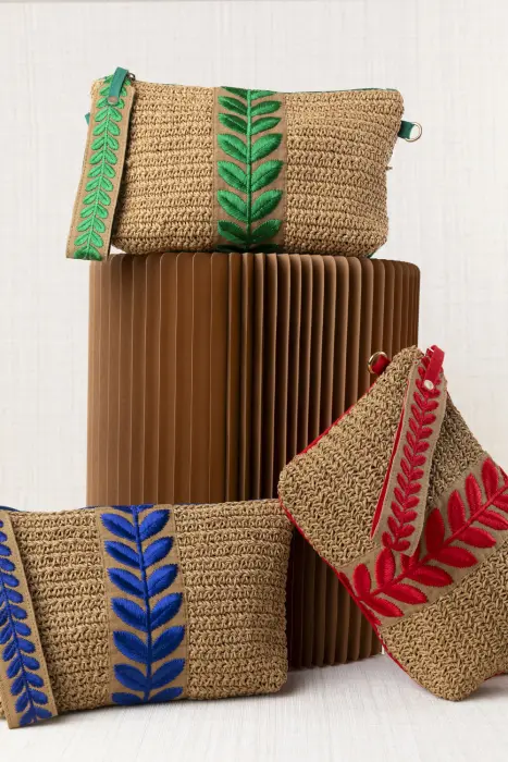 Bolo Mano Cinta Bordada