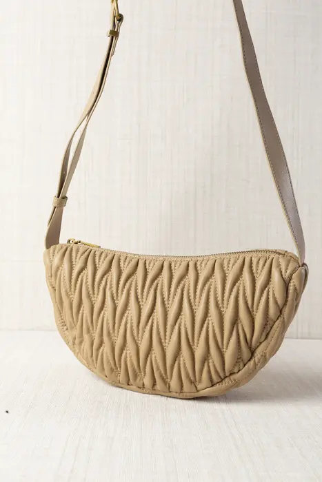 Bolso Plisado Medialuna