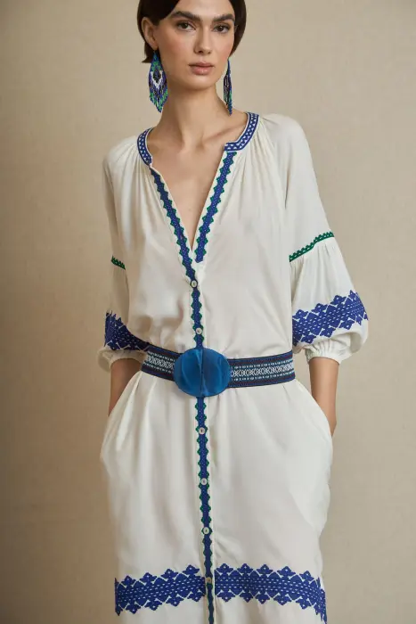 Vestido Kurta Bordado Étnico