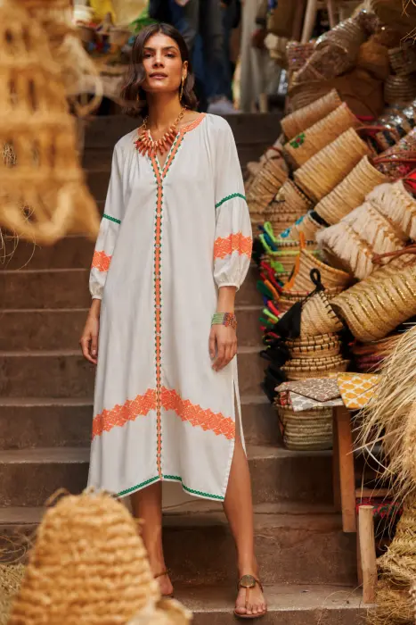 Vestido Kurta Bordado Étnico