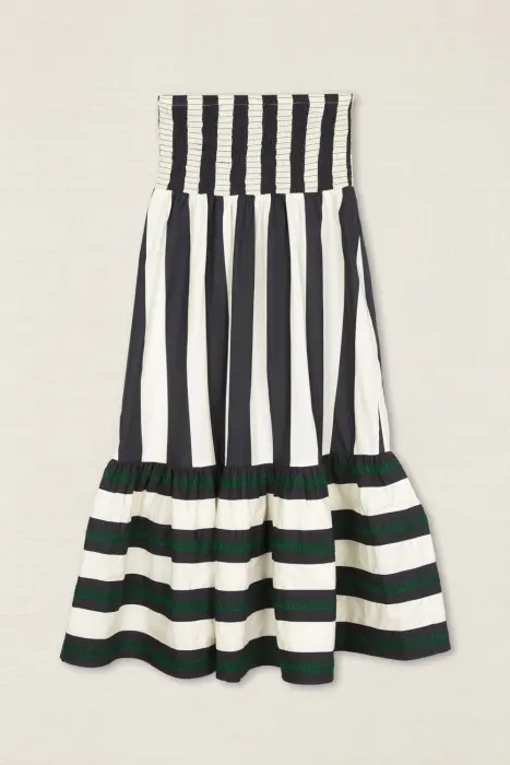 Conjunto Top-Falda con bordado verde