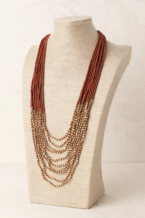 Collar Combinado Resina y Brillo