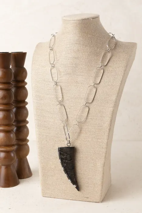 Collar colgante Cuerno Asta