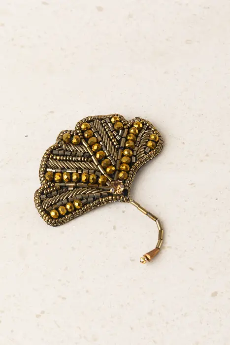 Broche Abanico Bordado