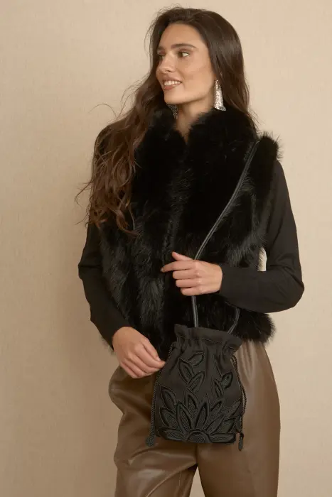 Bolso Hojas Bordadas
