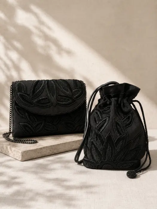 Bolso Hojas Bordadas