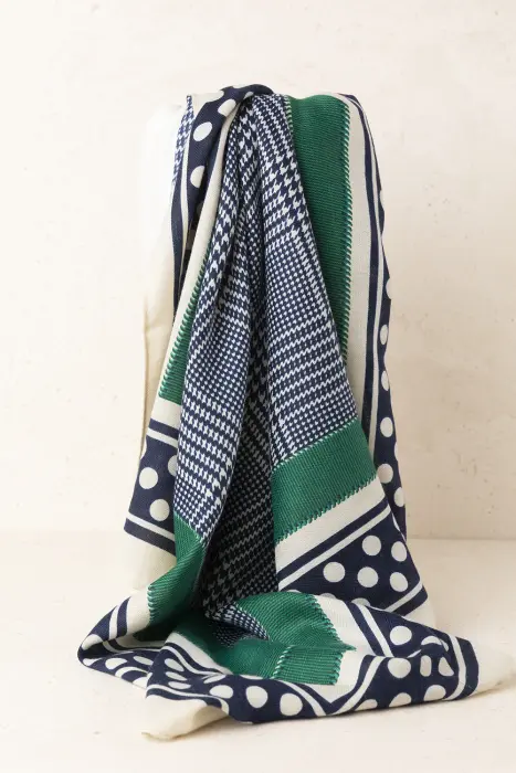 Fular Estampado Pata de Gallo