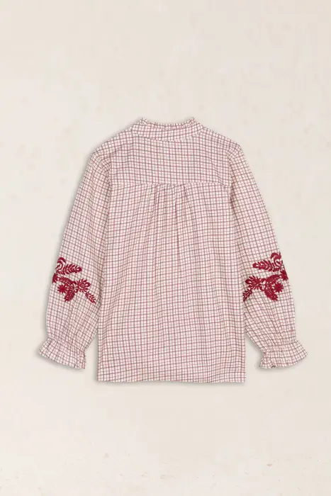 Blusa Cuadros Bordada