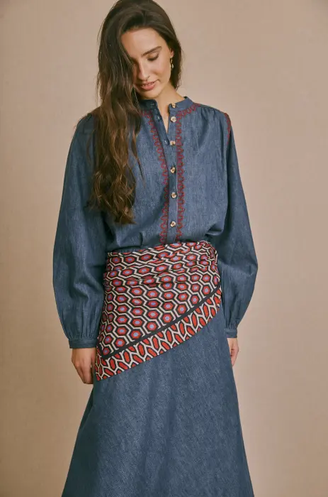 Falda Denim Bordada