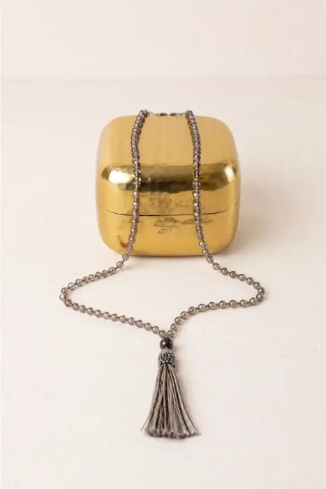 Collar Pompones con Cristal